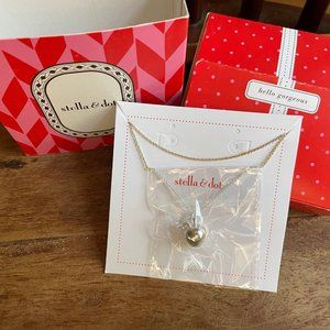 Apple of My Eye Stella & Dot Necklace NIB